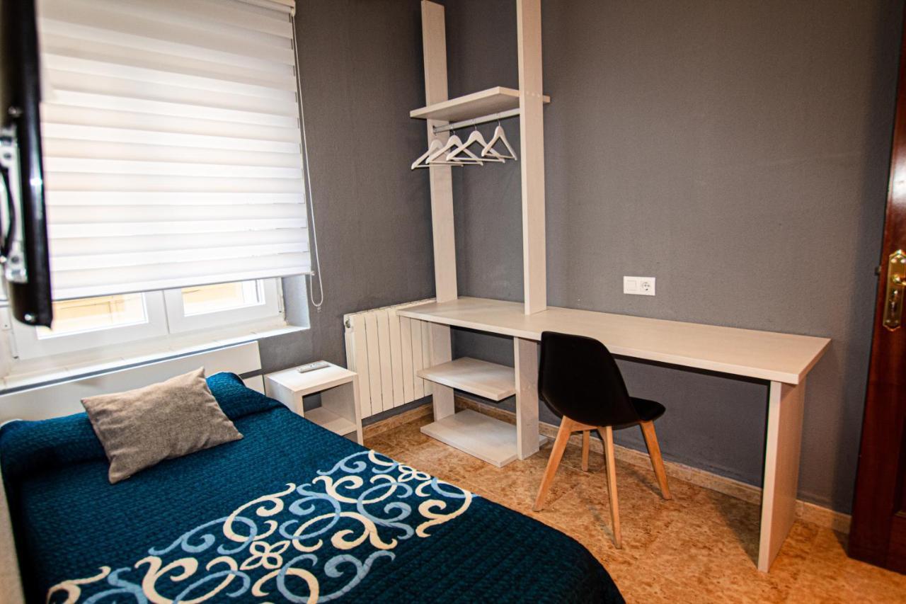 Residencia Salamanca Universitaria Hotel Buitenkant foto