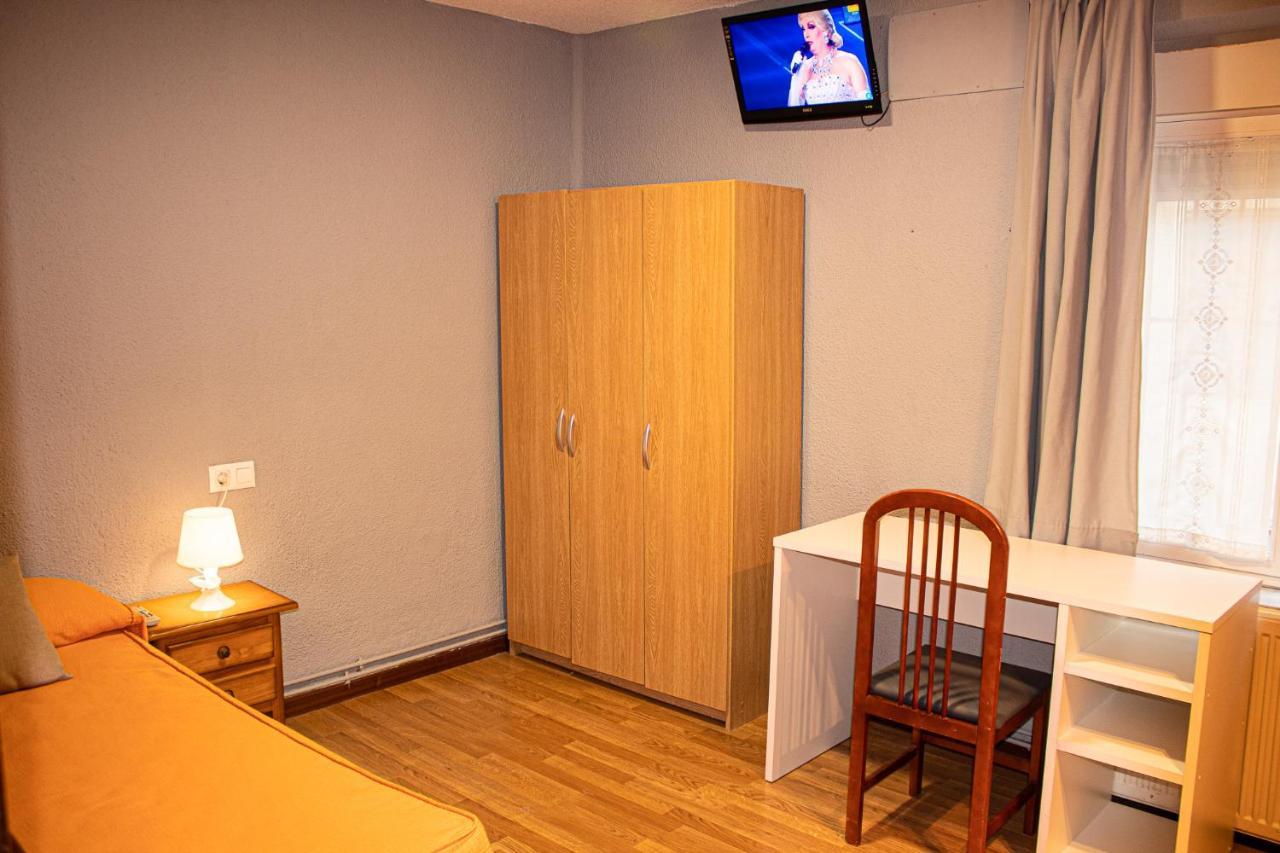 Residencia Salamanca Universitaria Hotel Buitenkant foto