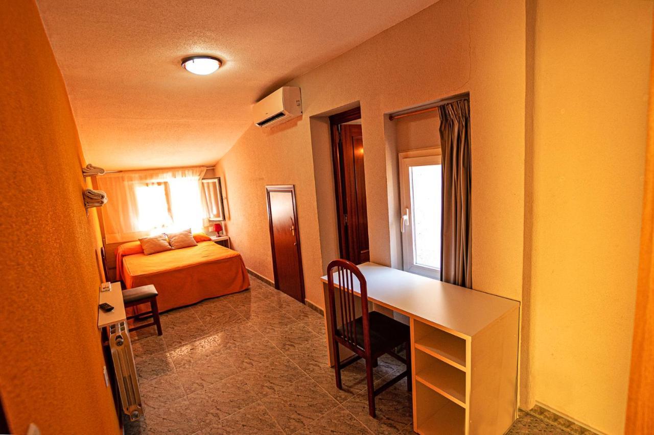 Residencia Salamanca Universitaria Hotel Buitenkant foto
